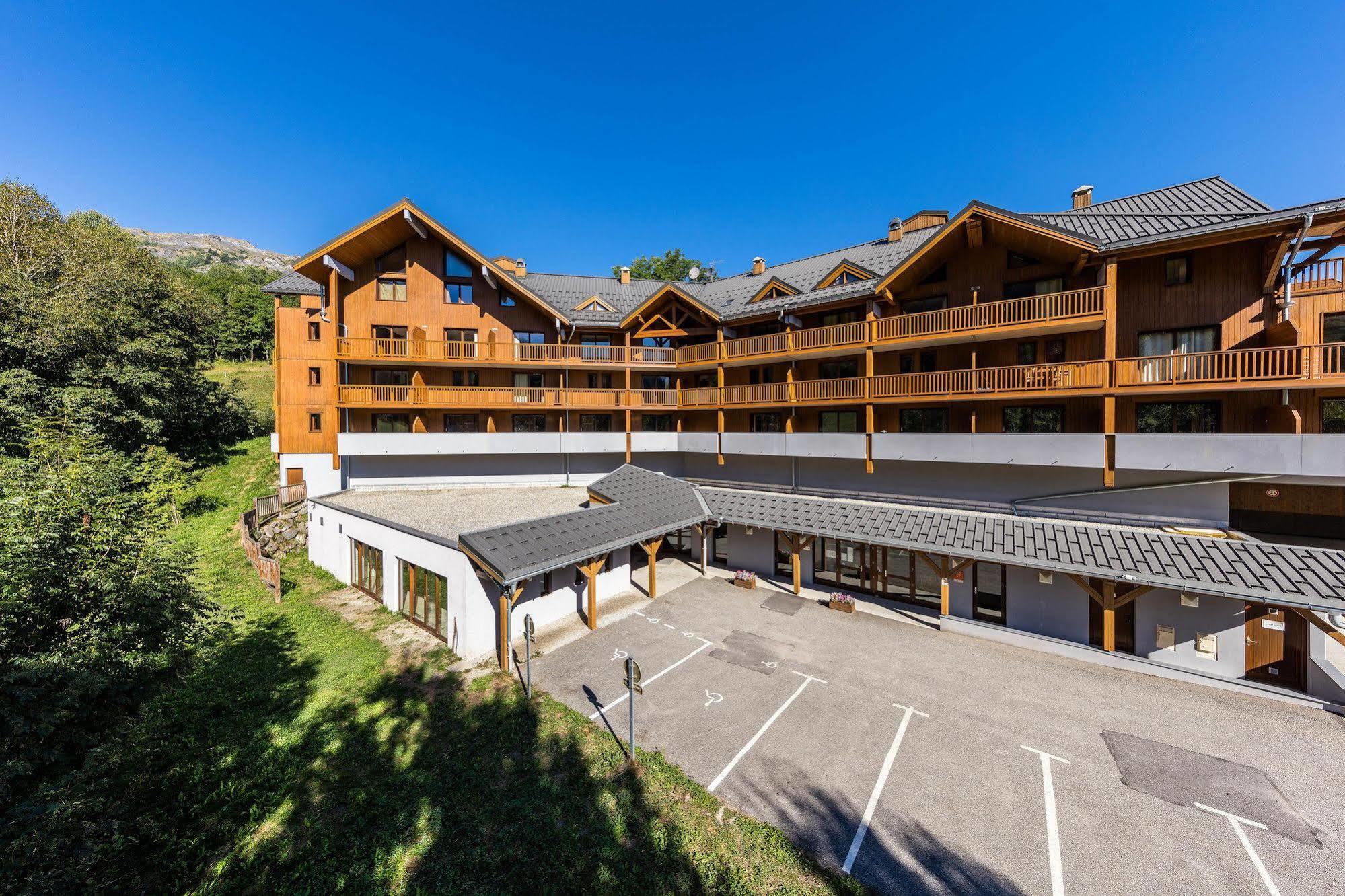 Aparthotel Noemys Terrasses De La Toussuire Saint-Pancrace  Esterno foto