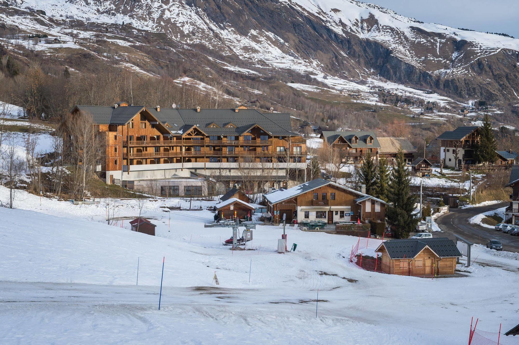 Aparthotel Noemys Terrasses De La Toussuire Saint-Pancrace  Esterno foto