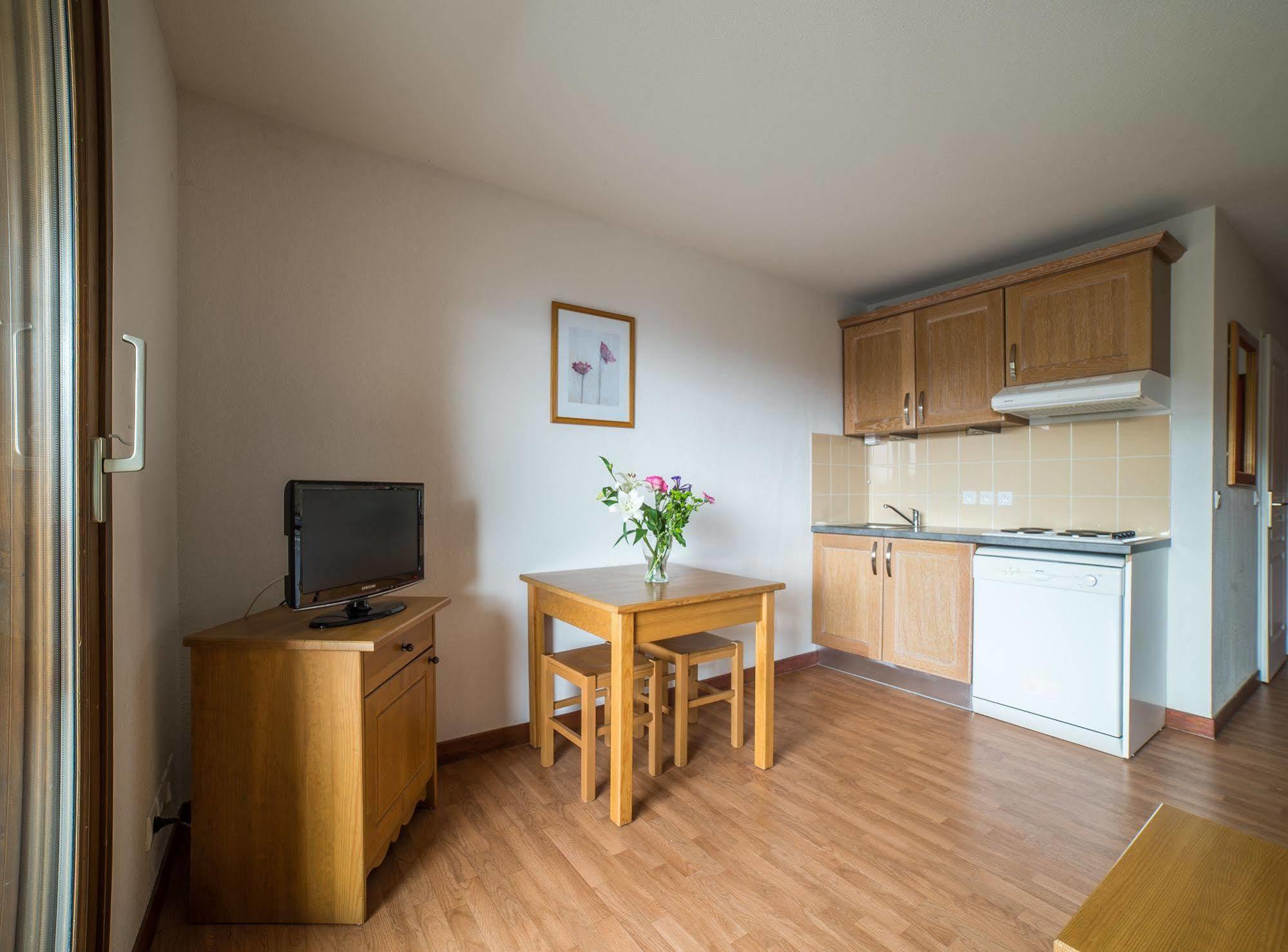 Aparthotel Noemys Terrasses De La Toussuire Saint-Pancrace  Esterno foto